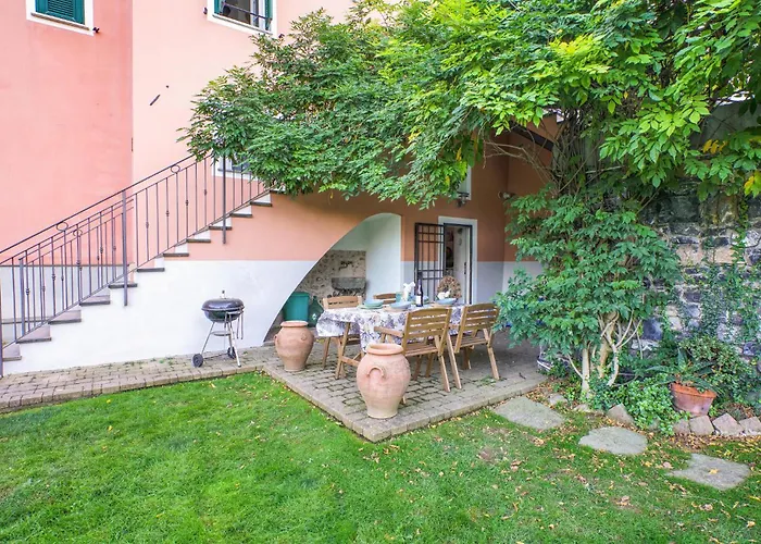 In D'albenga Holiday home